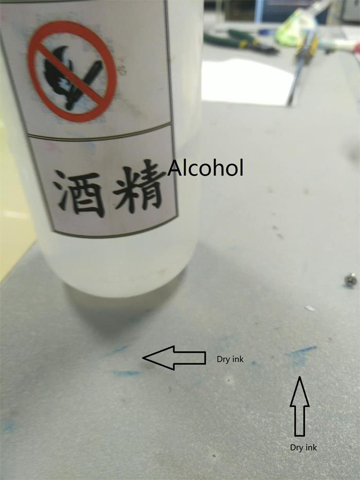 alcohol and wipe.jpg